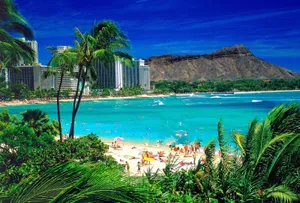 Serene Hawaiian Beach Escape Wallpaper