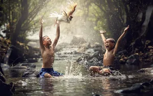 Serene Sunset Over Lush Countryside Wallpaper