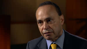 Serious Face Of Luis Gutiérrez Wallpaper