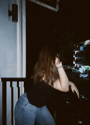 Sexy Chubby Teen Wallpaper