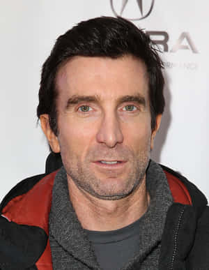 Sharlto Copley - An Inspiration To Aspiring Actors Wallpaper