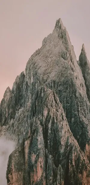 Sharp Mountain Peak Landscape Wallpaper