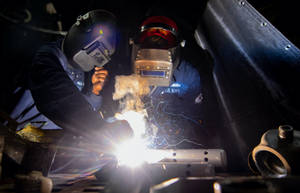 Ship Maintenance Navy Welding Light Wallpaper