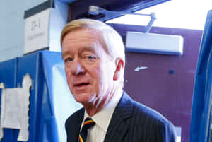 Shocked Face Of William Weld Wallpaper