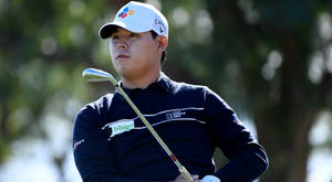 Si Woo Kim And Golf Club Wallpaper