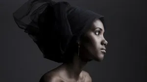 Side Profile Black Female Model Wallpaper