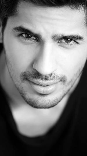 Sidharth Malhotra Beautiful Eyes Wallpaper