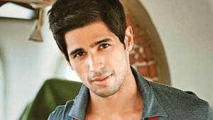 Sidharth Malhotra Vintage Wallpaper