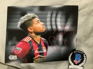 Signed Venezuelan Footballer Josef Martinez Card Wallpaper
