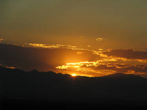 Silhouette Of Mountain Best Desktop Wallpaper