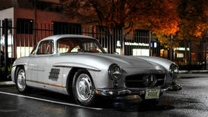 Silver Vintage Mercedes Benz Car Wallpaper