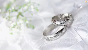 Silver Wedding Rings Wallpaper