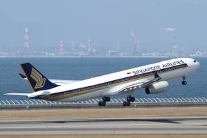 Singapore Airlines City Landscape Wallpaper