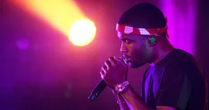 Singer Frank Ocean Hanging Out With His Laptop Wallpaper