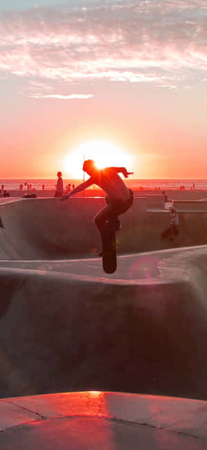 Skateboarder Sunset Silhouette Wallpaper