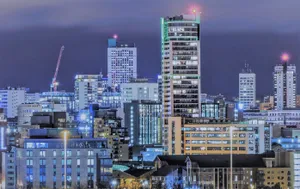 Skyline Of Leeds City At Dusk Wallpaper