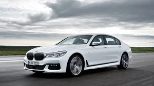 Sleek And Luxurious Bmw 7 Series Wallpaper