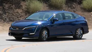Sleek And Modern Honda Clarity Wallpaper