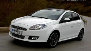 Sleek And Sophisticated Fiat Bravo On The Road Wallpaper