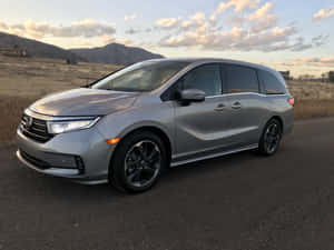 Sleek And Sophisticated Honda Odyssey Wallpaper