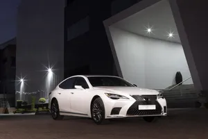 Sleek And Sophisticated Lexus Ls 500 Wallpaper