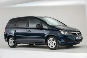 Sleek And Sporty Opel Zafira In Action Wallpaper