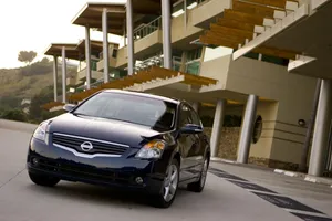 Sleek And Stylish Nissan Altima Wallpaper