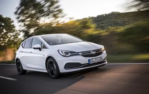 Sleek And Stylish Opel Astra Showcasing Its Modern Design Wallpaper