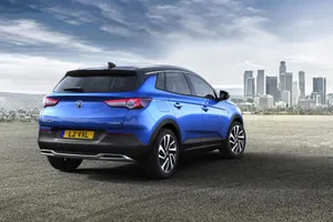 Sleek And Stylish Opel Grandland X In Motion Wallpaper