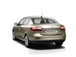 Sleek And Stylish Renault Fluence In Motion Wallpaper