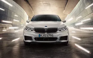 Sleek Bmw 6 Series Luxury Coupe Wallpaper