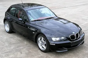 Sleek Bmw Z3 Roadster In Motion Wallpaper