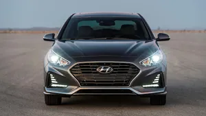 Sleek Hyundai Sonata In Vivid Colors Wallpaper
