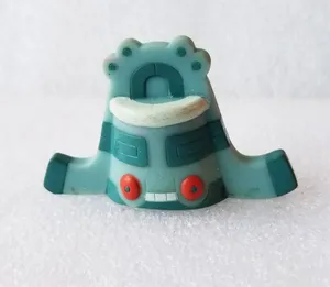 Small Bronzong Figure Close Up Wallpaper