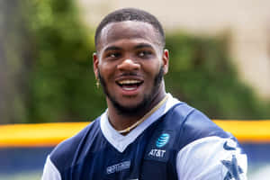 Smiling Football Player Micah Parsons Wallpaper