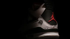 Sneaker Mysterious Jordan 4 Retro Wallpaper