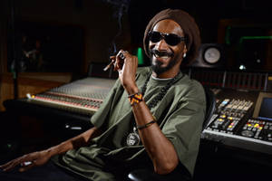 Snoop Dogg In The Studio Wallpaper