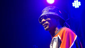 Snoop Dogg With Bucket Hat Wallpaper