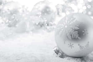 Snowflake Ornament White Christmas Aesthetic Wallpaper