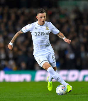 Soccer Player Controlled Dribble Leeds United Wallpaper