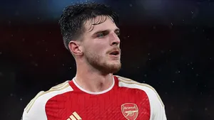 Soccer Playerin Red Jersey Wallpaper