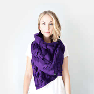 Soft And Chic, The Purple Scarf Is Perfect For Any Fashionista. Wallpaper