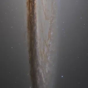 Sombrero Galaxy Edge On View Wallpaper