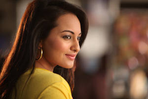 Sonakshi Sinha Charming Smile Wallpaper