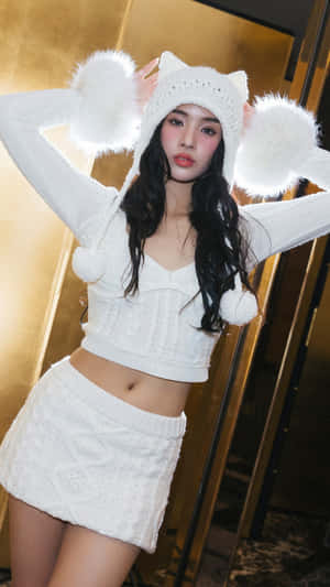 Sophia Katseye Winter Fashion Wallpaper