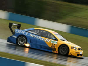 Sophisticated Opel Vectra Gearing Up For A Ride Wallpaper