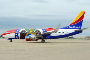 Southwest Airlines Airplane Mural Wallpaper