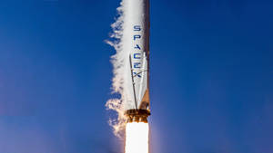 Spacex Falcon 9 Wallpaper