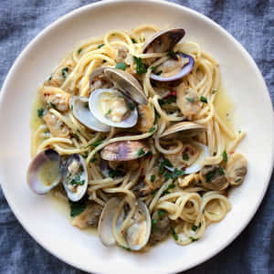 Spaghetti Alla Vongole Food Photography Wallpaper