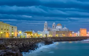 Spain Cadiz Cathedral Gulf Wallpaper